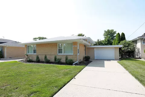 1041 Irwin Ave, Des Plaines, IL 60016