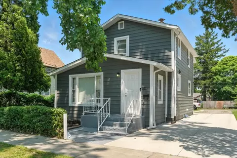1518 Lucia Ave, Waukegan, IL 60085