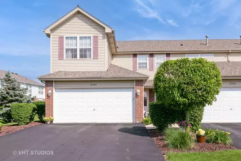 2705 Foxwood Dr, New Lenox, IL 60451