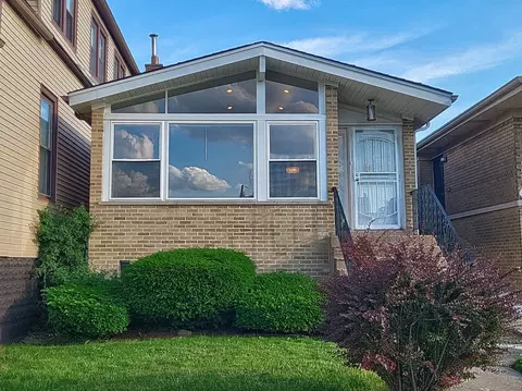 1747 E 92nd Pl, Chicago, IL 60617