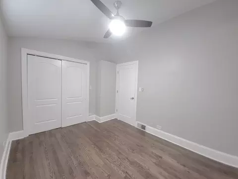 1747 E 92nd Pl, Chicago, IL 60617 photo 9