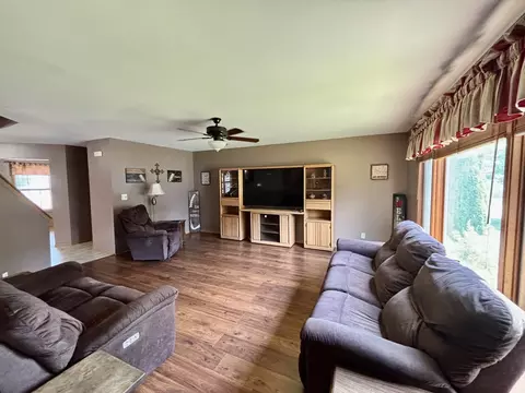 2525 E 6th St, Belvidere, IL 61008 photo 7