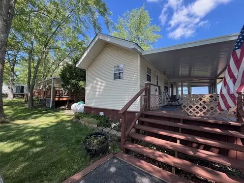 2795 E 28th Lot 1126 Rd, Seneca, IL 61360
