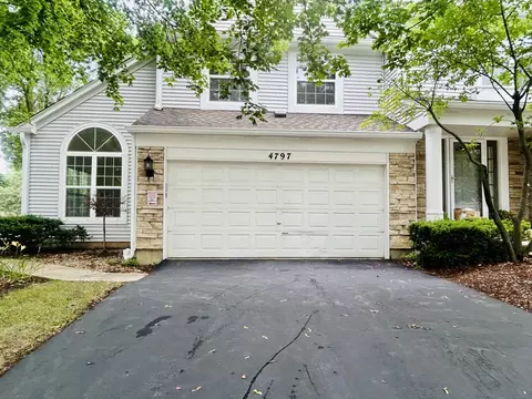 4797 Amber Cir, Hoffman Estates, IL 60192