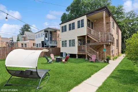 Exterior - 10536 S Artesian Ave, Chicago, IL 60655 photo 3 of 4