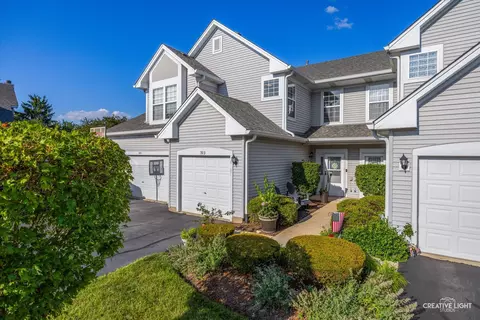 503 Huntington Ct #503, Oswego, IL 60543