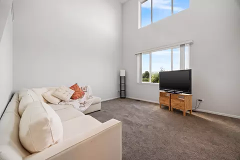 Living - 630 Legend Ln, Mchenry, IL 60050 photo 1 of 1