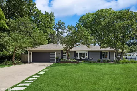 715 Duane St, Glen Ellyn, IL 60137