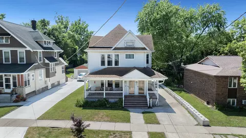 611 S Hennepin Ave, Dixon, IL 61021