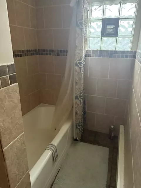 10837 S Normal St, Chicago, IL 60628 photo 22