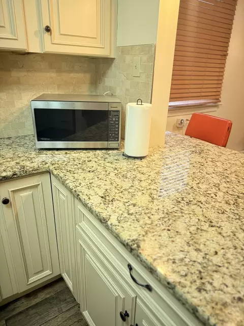 10837 S Normal St, Chicago, IL 60628 photo 11
