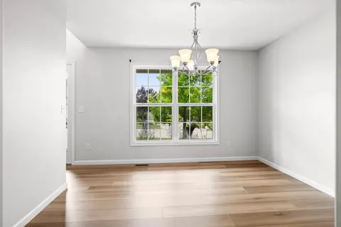 Living - 1312 Wicklow Dr, Bloomington, IL 61705 photo 1 of 11