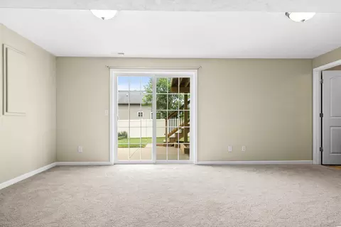 Living - 1312 Wicklow Dr, Bloomington, IL 61705 photo 11 of 11