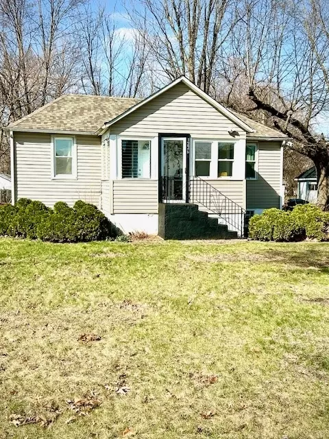 1226 175th St, East Hazel Crest, IL 60429
