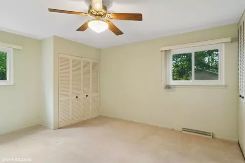 809 E Baldwin Rd, Palatine, IL 60074 photo 8