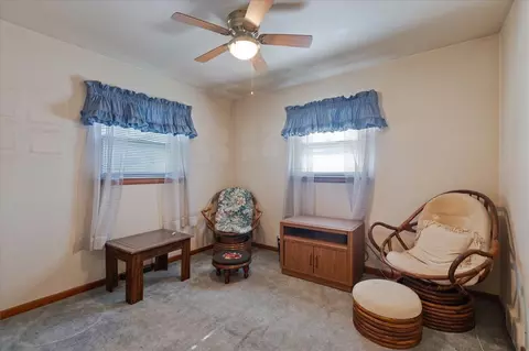 Bedroom - 8637 Plainfield Rd, Lyons, IL 60534 photo 3 of 5
