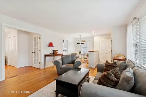 147 S Prospect St, Wheaton, IL 60187 photo 6