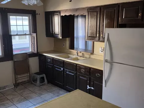 Kitchen - 2117 11th St, Peru, IL 61354 photo 1 of 2