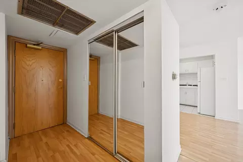 Entry Way - 7234 W North Ave #1610, Elmwood Park, IL 60707 photo 1 of 1