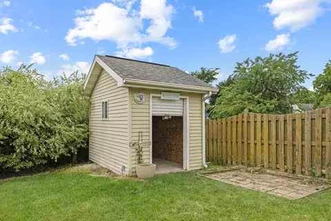 1210 Orchard Ln, Harvard, IL 60033 photo 21