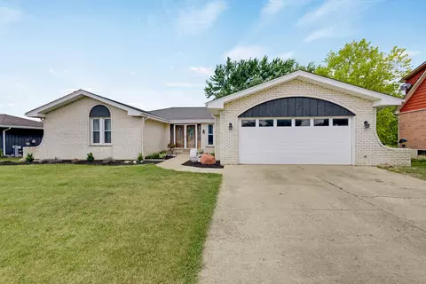 1205 Shagbark Rd, New Lenox, IL 60451