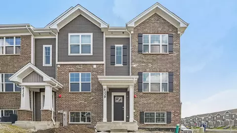 17319 Ulster Dr, Tinley Park, IL 60477