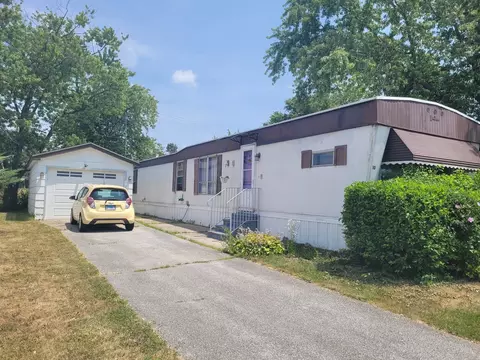 10 Meadowlark Ln, Beecher, IL 60401 photo 3
