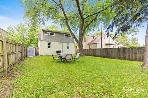 Exterior - 382 N 8th Ave, Kankakee, IL 60901 photo 5 of 7