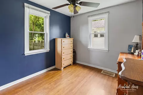 Bedroom - 382 N 8th Ave, Kankakee, IL 60901 photo 2 of 6