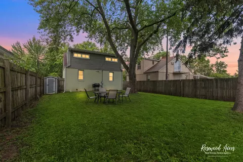 Exterior - 382 N 8th Ave, Kankakee, IL 60901 photo 2 of 7