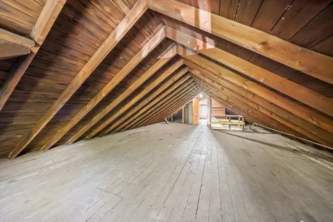 Undisclosed, Chicago, IL 60629 photo 28