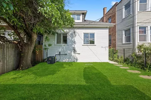 Undisclosed, Chicago, IL 60629 photo 32