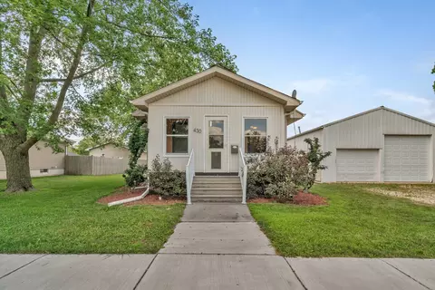 430 S Kankakee St, Coal City, IL 60416