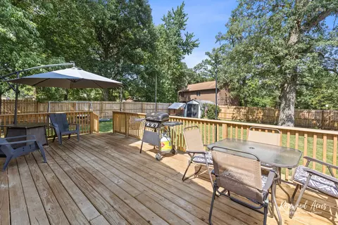 Exterior - 77 N Bates Ave, Kankakee, IL 60901 photo 3 of 7