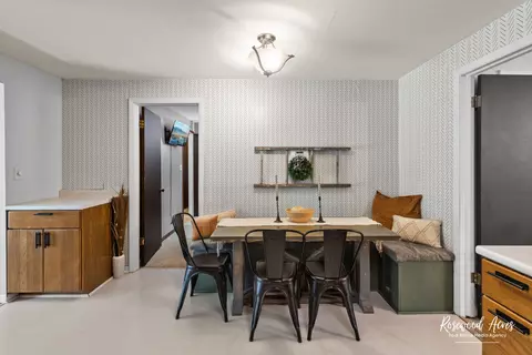 Dining - 77 N Bates Ave, Kankakee, IL 60901 photo 1 of 1