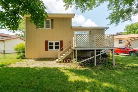 Exterior - 6 Starlight Ct, Bloomington, IL 61704 photo 9 of 9