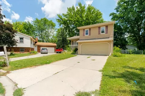 Other - 6 Starlight Ct, Bloomington, IL 61704 photo 1 of 5