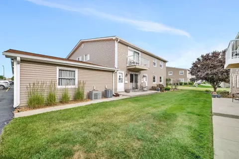 7926 164th Pl #7926, Tinley Park, IL 60477
