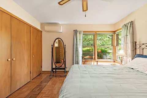 Bedroom - 306 Wing Park Blvd, Elgin, IL 60123 photo 4 of 5