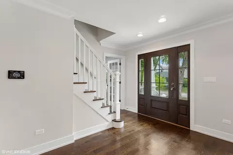732 S Mitchell Ave, Elmhurst, IL 60126 photo 4