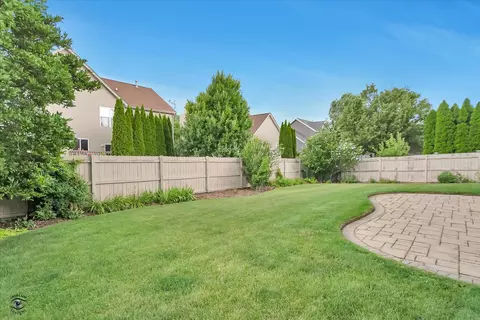 Exterior - 961 Teasel Ln, Aurora, IL 60504 photo 2 of 3