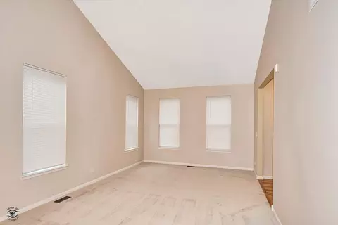 Living - 961 Teasel Ln, Aurora, IL 60504 photo 1 of 6