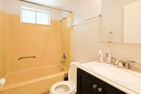 108 Poplar St, Mchenry, IL 60051 photo 20