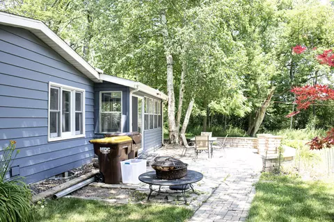 108 Poplar St, Mchenry, IL 60051 photo 5