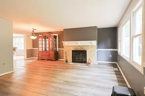108 Poplar St, Mchenry, IL 60051 photo 12