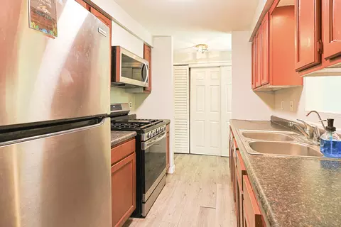 108 Poplar St, Mchenry, IL 60051 photo 15