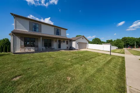 409 Boulder St, Heyworth, IL 61745