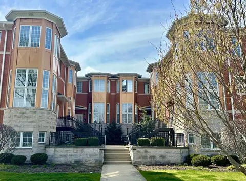 10 Park Ave, River Forest, IL 60305
