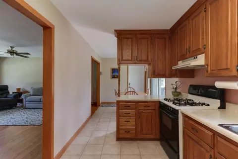 Entry Way - 1001 Sheridan Rd, Normal, IL 61761 photo 1 of 2