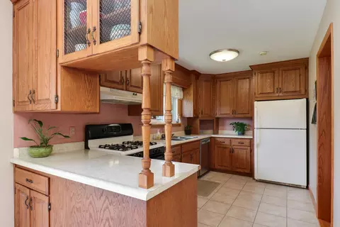 Kitchen - 1001 Sheridan Rd, Normal, IL 61761 photo 1 of 2